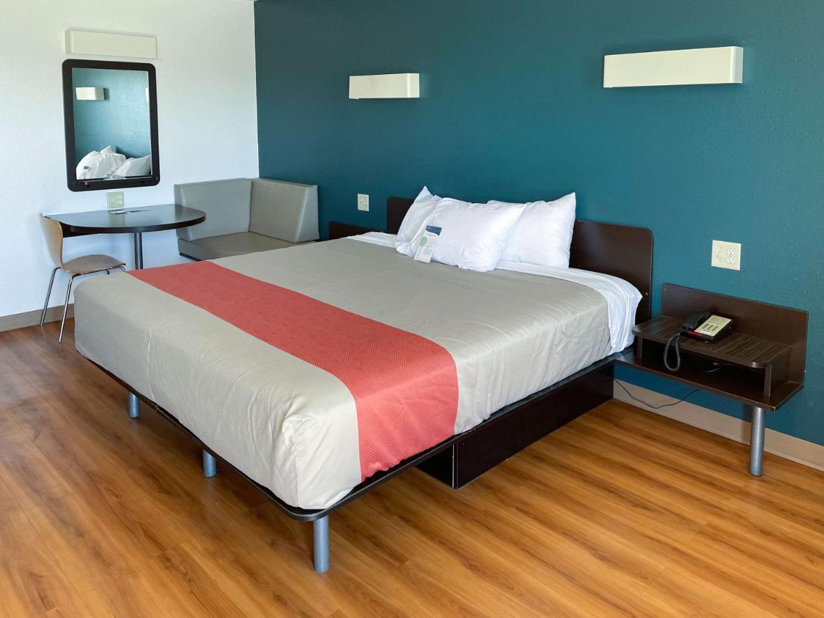 Motel 6 Cameron Mo מראה חיצוני תמונה